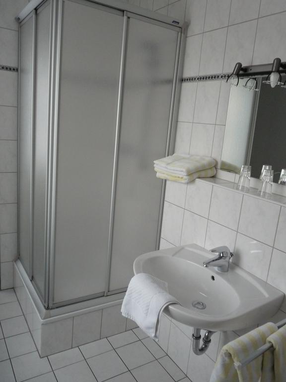 Westfaelischer Hof Lügde Esterno foto